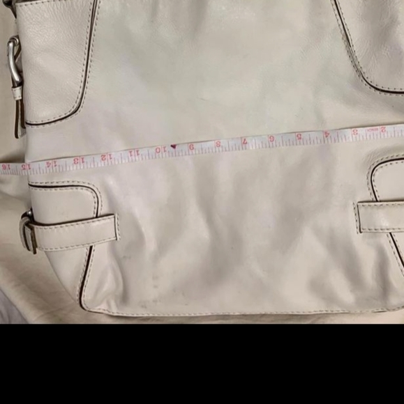 GORGEOUS MICHAEL KORS WHITE LEATHER PURSE - EUC - Picture 7 of 8